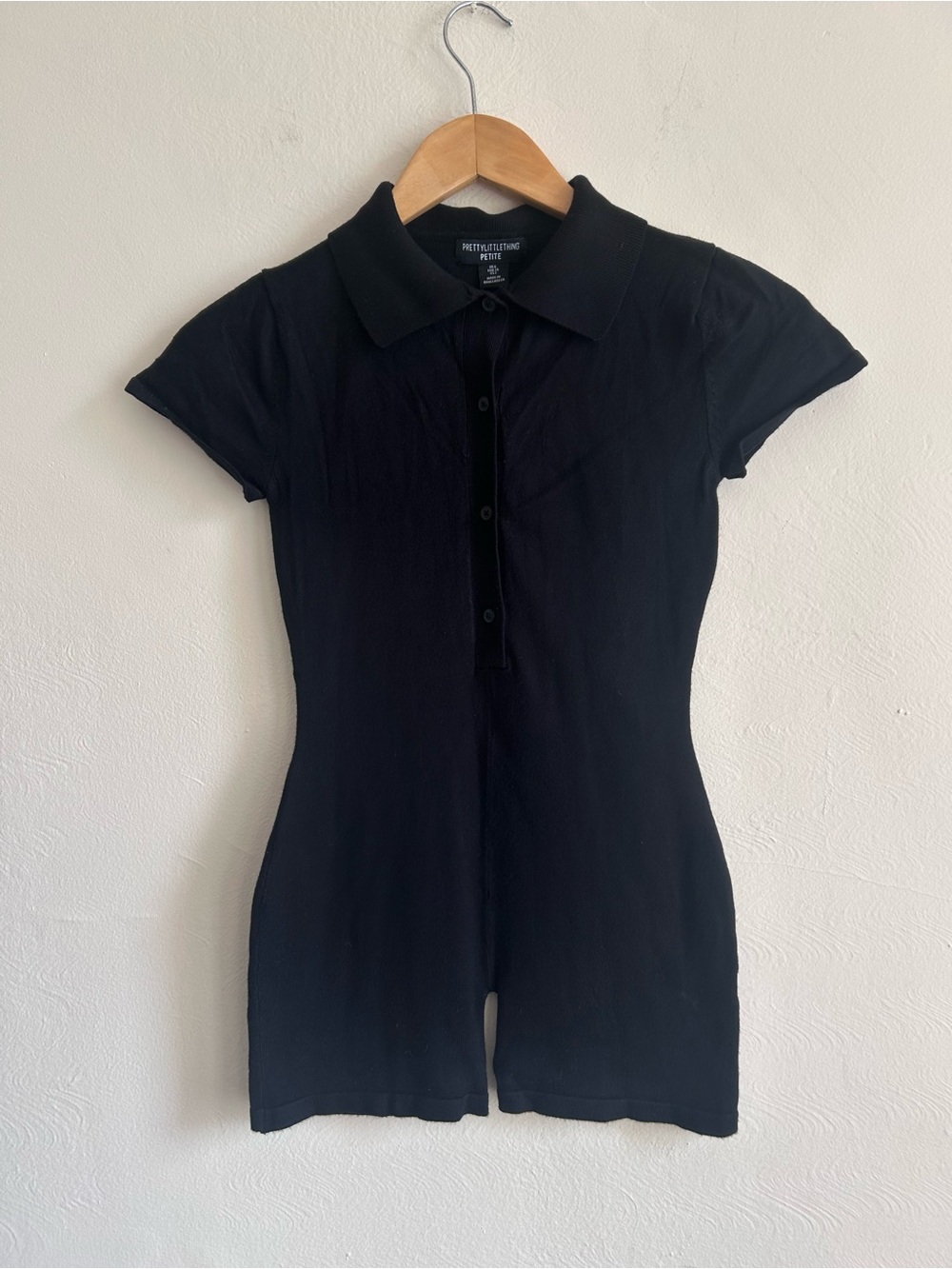 PrettyLittleThing Petite Black Polo Romper — Size US 2 (XS/Petite)